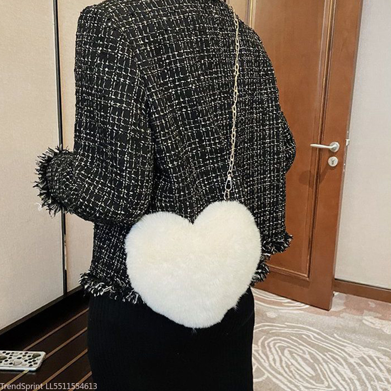 Mini Purse Chain - Fashion Women Heart Shaped Faux Fur