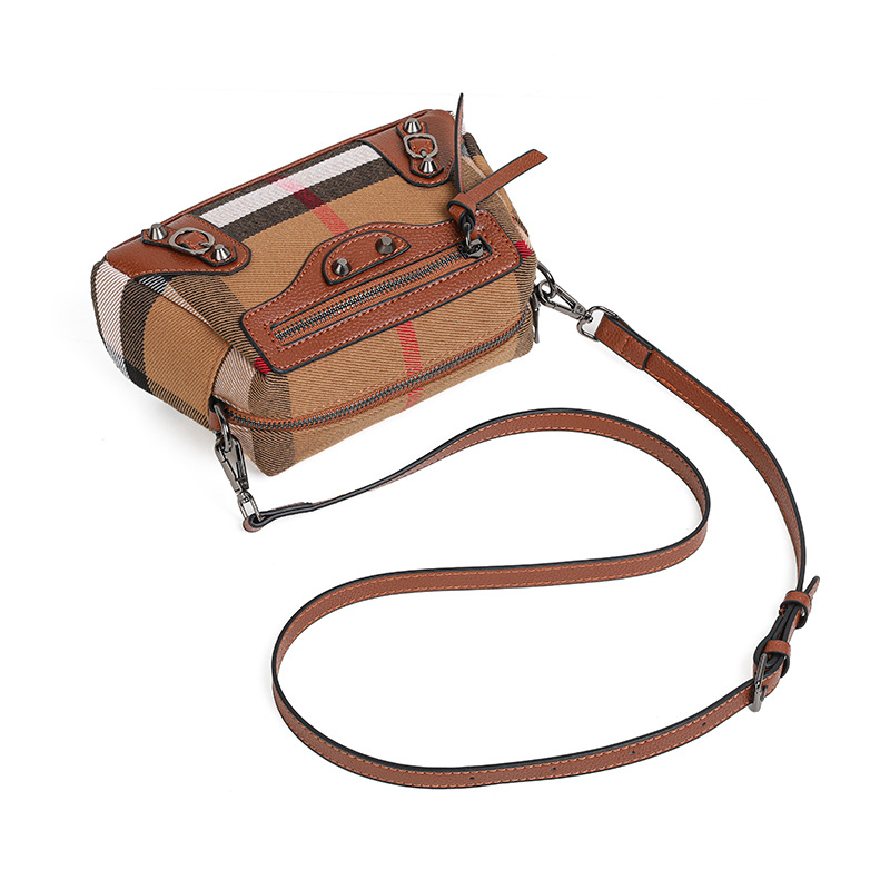 Premium Shoulder Messenger Bag - Women Bags Premium Brands 评论和价格